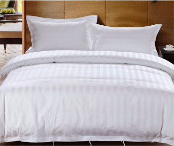 Lenjerie de pat matrimonial cu husa de perna dreptunghiulara Elegance damasc dunga 2 cm 185 g/mp Alb bumbac 100 