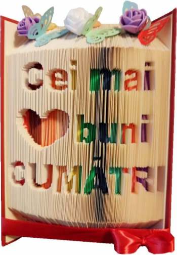 Carte personalizata Cei mai buni Cumatri din lemn personalizata cu textul sculptat pe file multicolor OMIS002 - 23h Events 