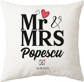 Perna personalizata patrata alba MrMrs poliester 40 40 cm