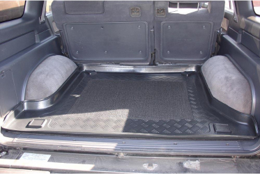 Tavita portbagaj Isuzu Trooper caroserie 4X4 fabricatie 1998 - 2002 5 locuri 