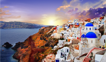 Fototapet de perete autoadeziv si lavabil Santorini in apus 270 x 200 cm 