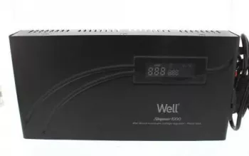Stabilizator automat de tensiune cu releu 1000VA orizontal Well 