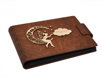 Album foto A5 personalizat din lemn Maro Piksel GuestBook Caiet amintiri pentru copii Zana pe Luna 