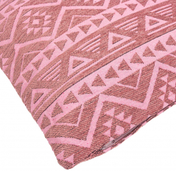 Perna decorativa de culoare maro cu impriumeu-model abstract de diferite forme geometrice 