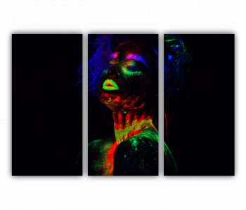 Set 3 Tablouri Multicanvas Femeie frumoasa par albastru si buze verzi in lumina neonului 1 0589 180X120 cm