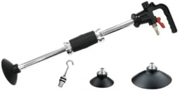 Aparat pneumatic pentru indreptat lovituri exterioare la caroserii auto 