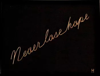 Tablou Never lose hope sculptura in fir continuu de sarma non-tarnish auriu de 1 mm rama neagra 20x15 cm fundal negru 