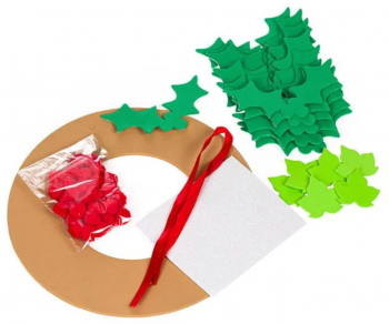 Kit educativ pentru creativitate format din piese pentru impodobirea Coronitei cu tematica de Craciun Multicolor 