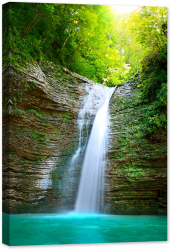 Tablou canvas luminescent luminos in intuneric GlowforHome Dualv-View rama lemn fosforescent Cascada Turcoaz 60 cm x 40 cm 