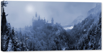 Tablou luminos in intuneric GlowforHome castel in varf de munte iarna in ceata si alb negru 80 cm x 40 cm 