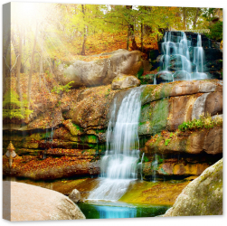 Tablou luminos in intuneric GlowforHome Padurea de toamna cu cascada si peisaj multicolor 60 cm x 60 cm 