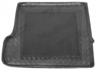 Tavita portbagaj Bmw X3 E83 06.2003-11.2010 cu panza antialunecare 