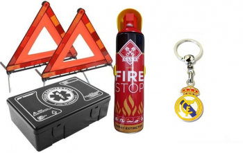 KIT auto obligatoriu Premium Motor Starter - Trusa Medicala 2xTriunghiuri Stingator Tip Spray breloc otel inoxidabil Real Madrid CF 
