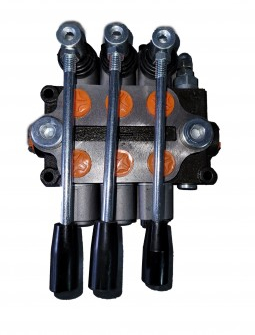 Distribuitor hidraulic cu 3 manete plug 