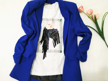 Tricou alb Donna din vascoza cu strasuri si franjuri S 
