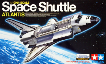 1 100 Space Shuttle Atlantis - 1 figure and stand 1 100 