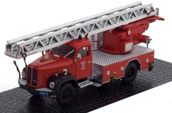 SAURER 2 DM FIRETRUCK 1 72 