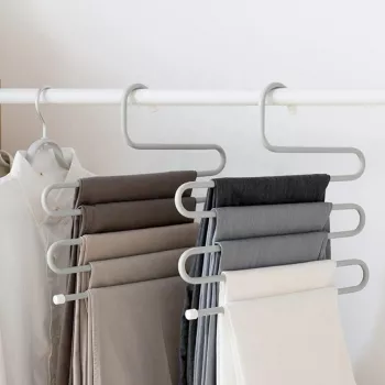 Umeras metalic pentru 5 perechi de pantaloni 