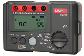 Multimetru digital cu masuratoare de rezistenta si izolatie 