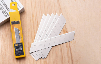 Cutter Deli 25mm Blade Head EDL-DP05 silver - Set 10 buc 