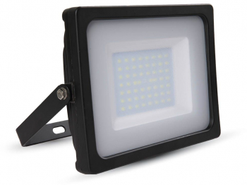 Reformulare titlu Reflector LED negru 100W Samsung lumina 6400K IP65 