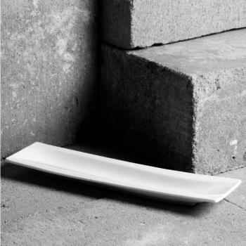 Platou ingust 26x7cm portelan alb AMBITION Salsa 