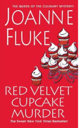 Red Velvet Cupcake Murder - Joanne Fluke Author 