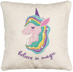 Perna Decorativa Canapea Model Unicorns Believe in Magic 40x40 cm Cu fermoar 