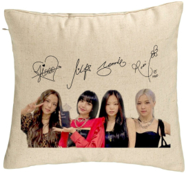 Perna Decorativa Model Blackpink K-POP semnaturi 40x40 cm Bej Husa Detasabila Burduf 
