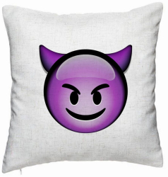 Perna Decorativa Model Emoji Diavol 40x40 cm Alb Murdar Husa Detasabila Burduf 