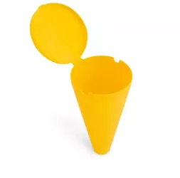 Scrumiera de plaja cu capac si sistem de separare a particulelor 67 x 115 mm galben