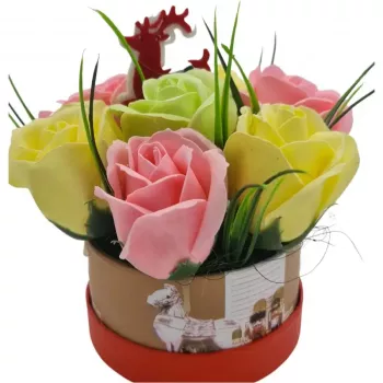 Aranjament floral deosebit Craciun 7 trandafiri ren