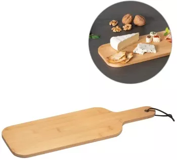 Platou de bambus ideal pentru servirea gustarilor 