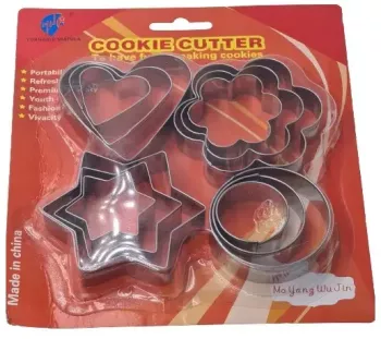 Set forme taiat prajituri 12 forme 4 modele simple inima cerc stea floare 4 x 4 cm 