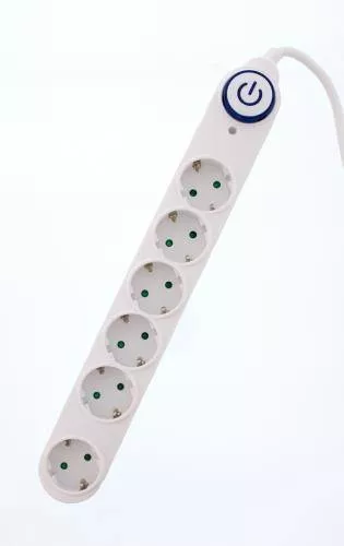 Prelungitor 6 prize 3m alb cu intrerupator cablu 3xG1.5mmp Well 