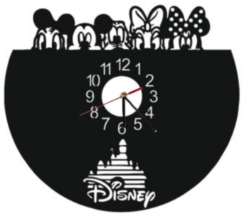 Ceas Personalizabil de lemn decorativ Disney - 38 L x 33 H cm 