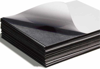 Folie magnetica cu adeziv 15 cm x 10 cm grosime 0 5 mm 100 buc.