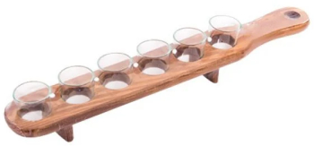 Paleta din lemn cu pahare shot-uri 
