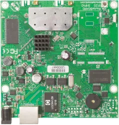 Routere MIKROTIK 5GHZ 1GB 600 MHZ ROUTER BOARD 