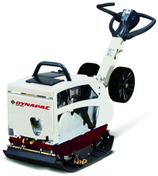 Placa compactoare reversibila model DRP15X marca DYNAPAC Honda GX160 putere 5 5CP greutate 140kg 