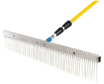 Perie abraziva metalica pentru periat beton latime perie 600mm lungime maner extensibil 6m 