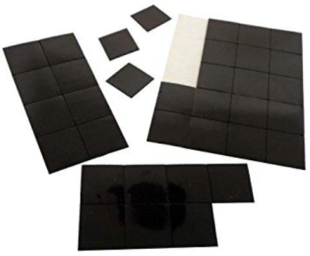 Folie magnetica cu adeziv 4 cm x 3 cm grosime 0 7 mm 100 buc. 