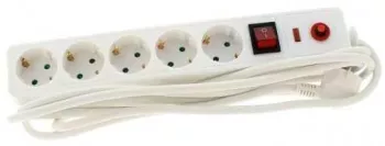 Prelungitor 5 prize 3m cu protectie cablu 3xg1.5mmp 16A 3500W IP20 Well 