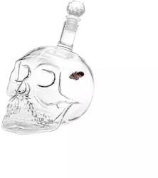 Decantor din sticla in forma de craniu 700 ml Gonga® Transparent