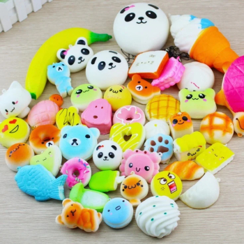 Pachet 15 piese jucarii Squishy breloc cu revenire lenta 