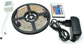 Banda Led Klausstech Multicolora Rgb Telecomanda 24 Taste Cu Ir Transformator 2a 300 Led-uri Lungime 5m 