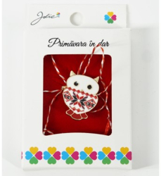 Martisor Brosa Mica in Cutie Dimensiune Brosa 2.5-3 cm Material Metal Model Bufnita Traditionala 
