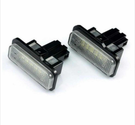 Set 2 lampi Numar LED pentru MERCEDES E &ndash Class W211 C &ndash Class W203 5D Avant/Break CLS W219 SLK R171 AutoREY® 