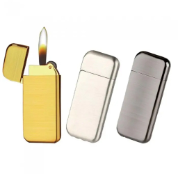 Bricheta Model Slim de Metal Antivant Reincarcabil 6.5 X 2.5 cm 