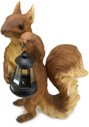 Decoratiune gradina polirasina lampa solara veverita cu felinar 28.6x19.2x41 cm 